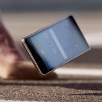 Corning gorilla glass 5