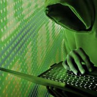 Ragazzo 16 anni hackera Apple