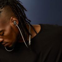 bowers wilkins PI4