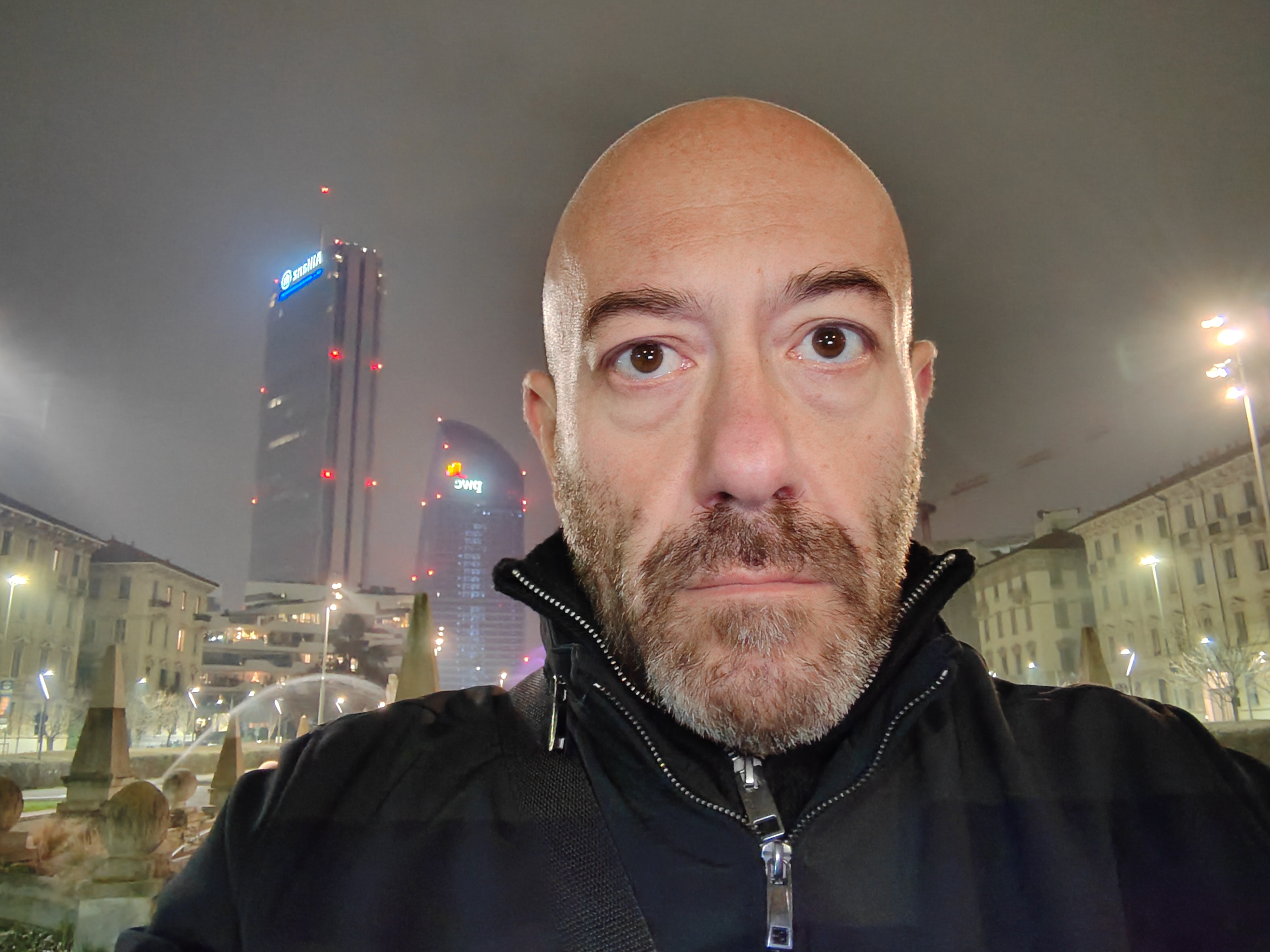 04 SELFIE NOTTURNA HONOR MAGIC 4 PRO