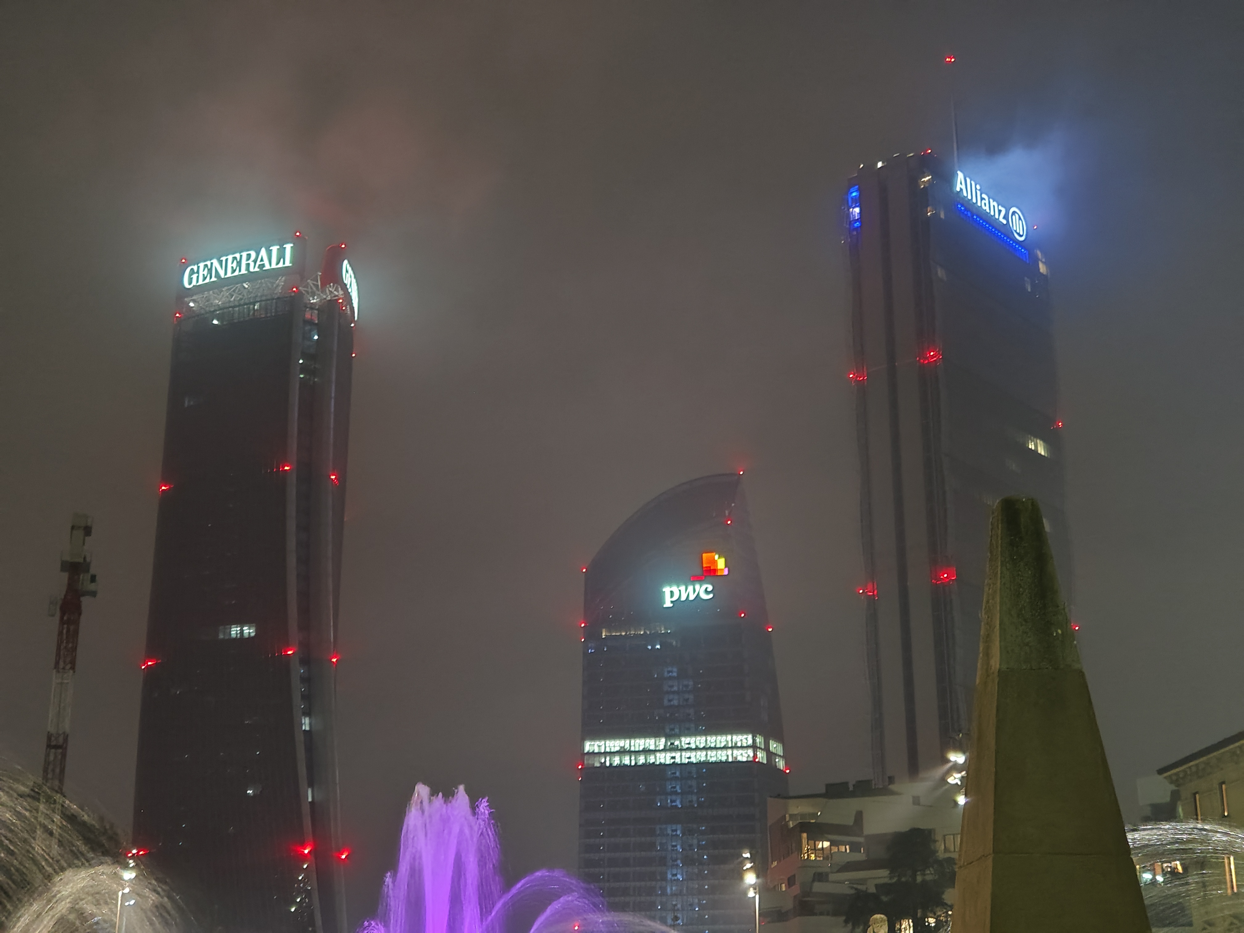 16 ZOOM 2X NOTTURNA VIVO X80 PRO