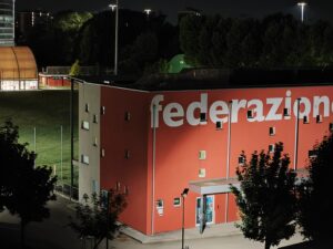 08 ZOOM 3,2X NOTTE XIAOMI 13 PRO